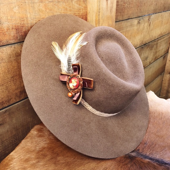 3 Vibes Designs Accessories - Handcrafted Felt Chocolate Crown Gypsy Hat